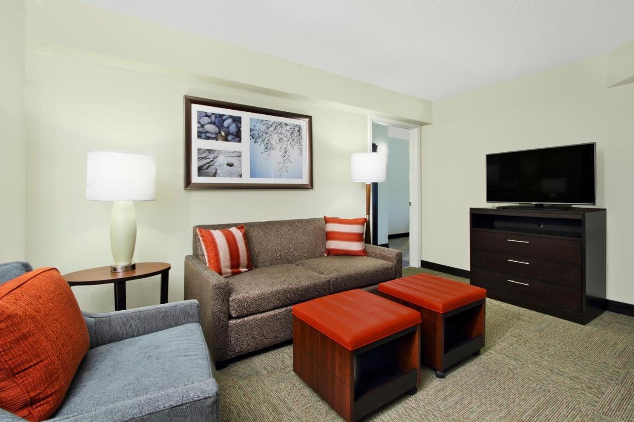 Staybridge Suites Tysons - Mclean By Ihg Bagian luar foto