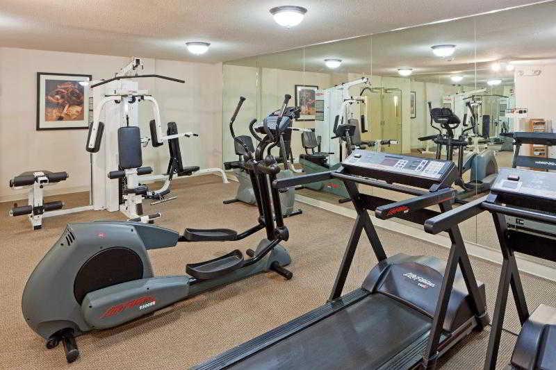 Staybridge Suites Tysons - Mclean By Ihg Bagian luar foto