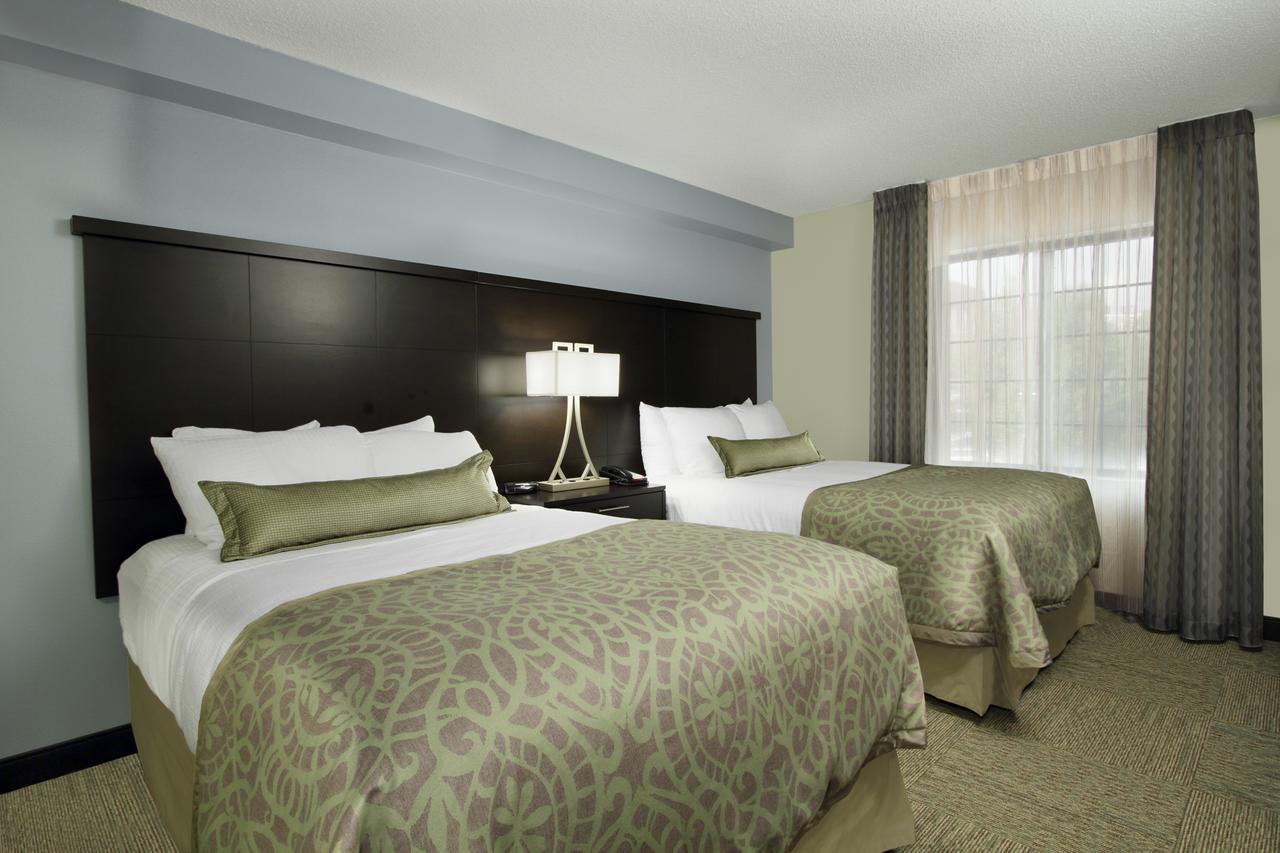 Staybridge Suites Tysons - Mclean By Ihg Bagian luar foto