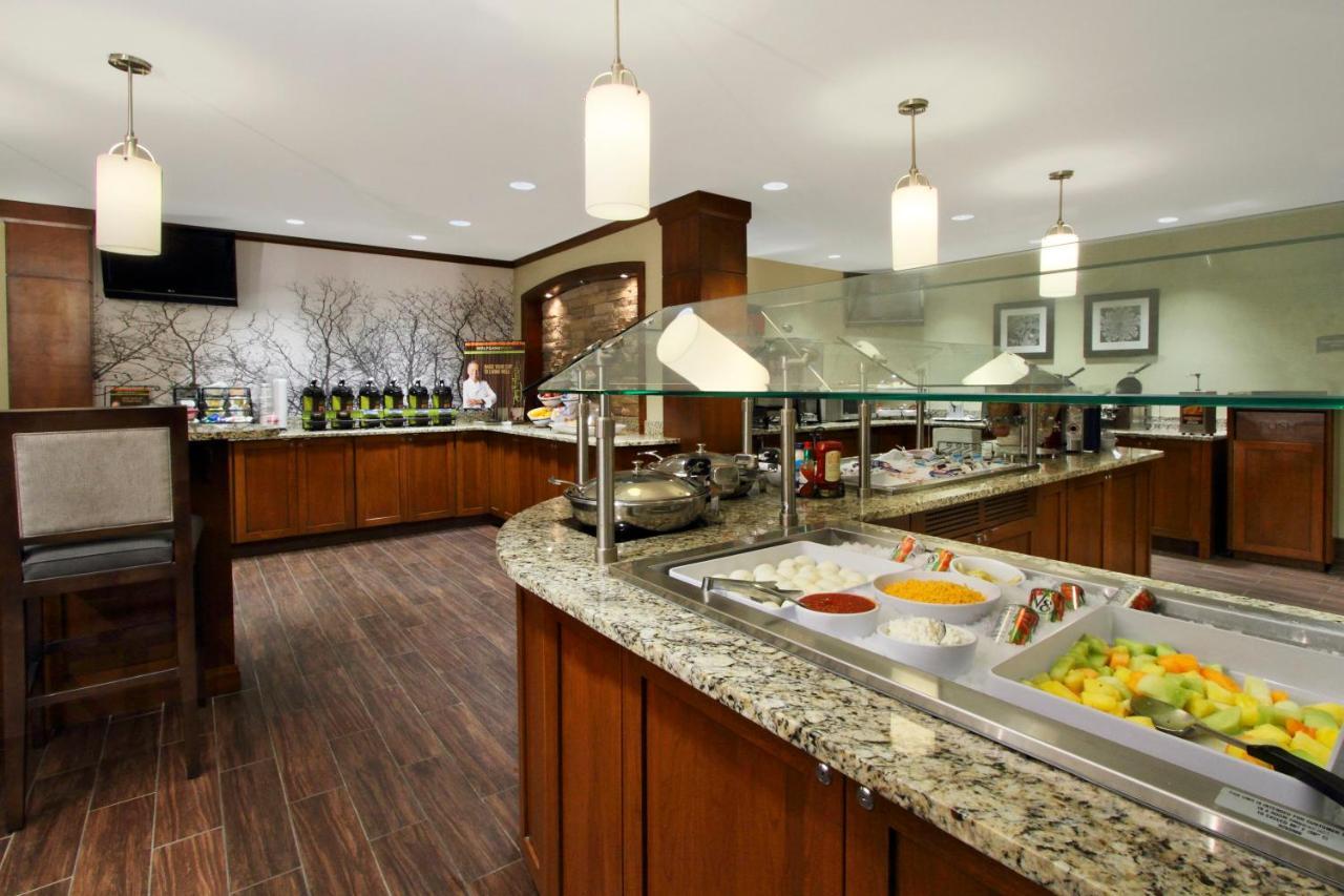 Staybridge Suites Tysons - Mclean By Ihg Bagian luar foto