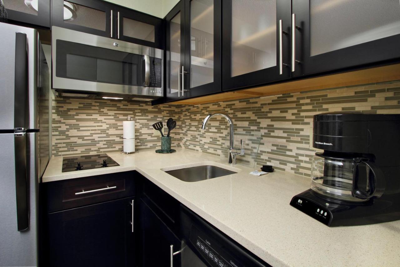 Staybridge Suites Tysons - Mclean By Ihg Bagian luar foto